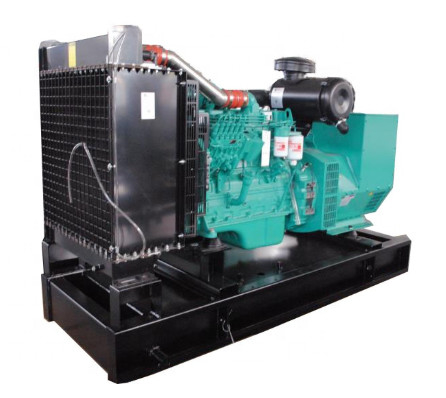 Goede prijs. Watergekoelde 6BTA 6BTA5.9-G2 100kw nood Cummins dieselgeneratoren online