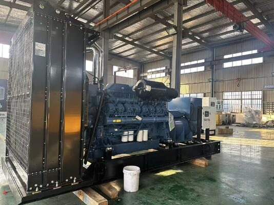 Groothandelprijs Yuchai 1600KW Diesel Generator 2000KVA Industrial Open Set voor distributeurs
