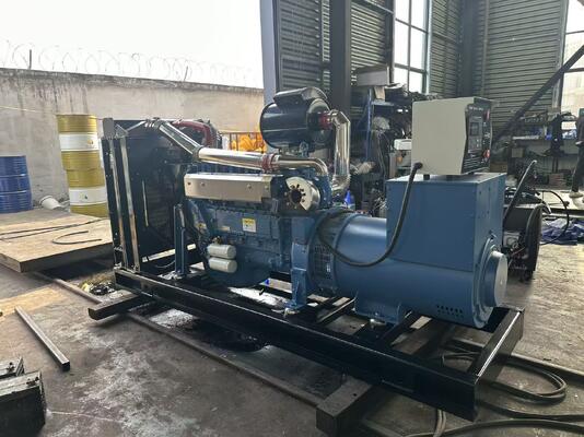 Goede prijs. Fabrieksdirecte open type 200KW / 250KVA dieselgenerator online
